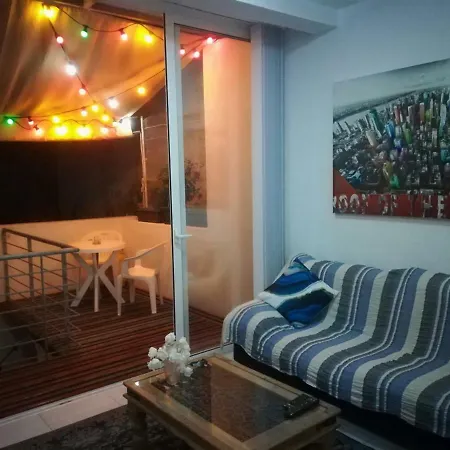 Luxury Close To Seafront